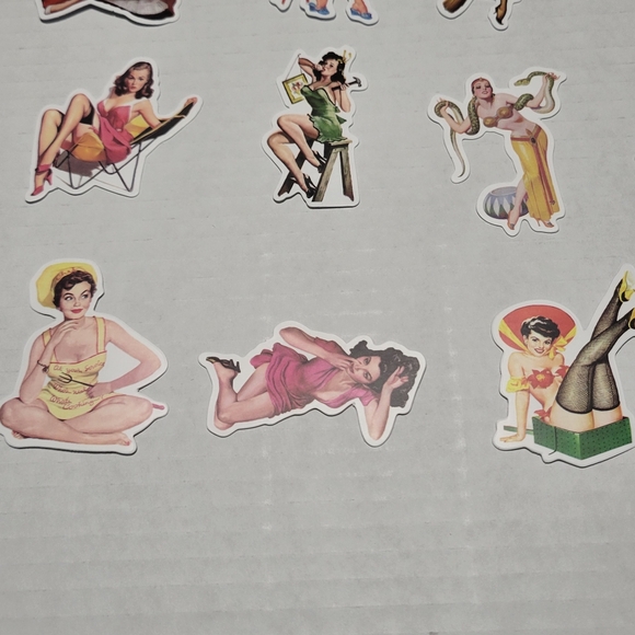 Set of 14 Vintage Sexy Pin Up Girl Vinyl Stickers  NEW - Picture 3 of 7